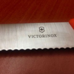 Нож для овощей VICTORINOX SWISSCLASSIC 6.7631